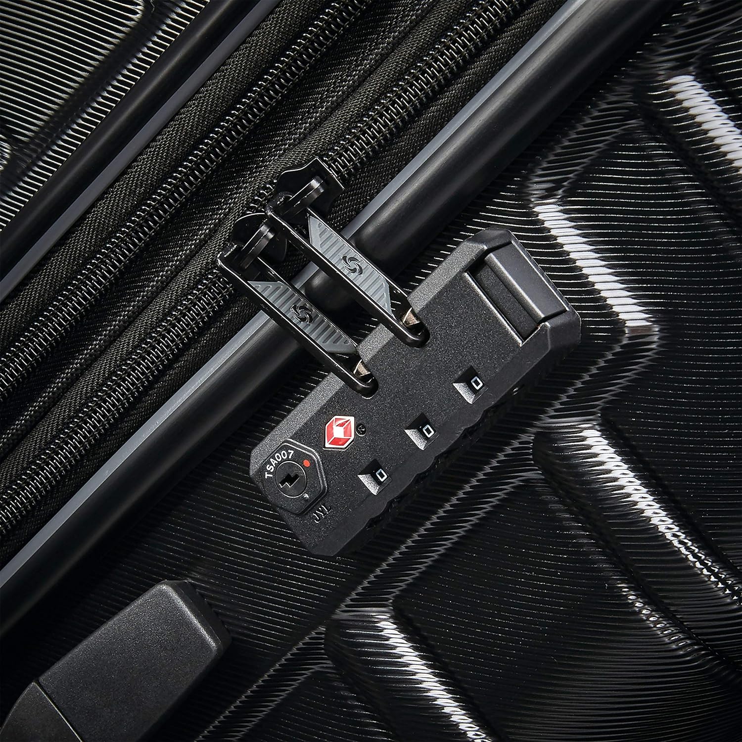 Samsonite Omni 2-2 Piece 19/28 Hardside Luggage with 360° Spinner Wheels - Scratch Resistant Hardshell - TSA, Airline-Approved - Expandable Polycarbonate Lightweight - Midnight Black image 6