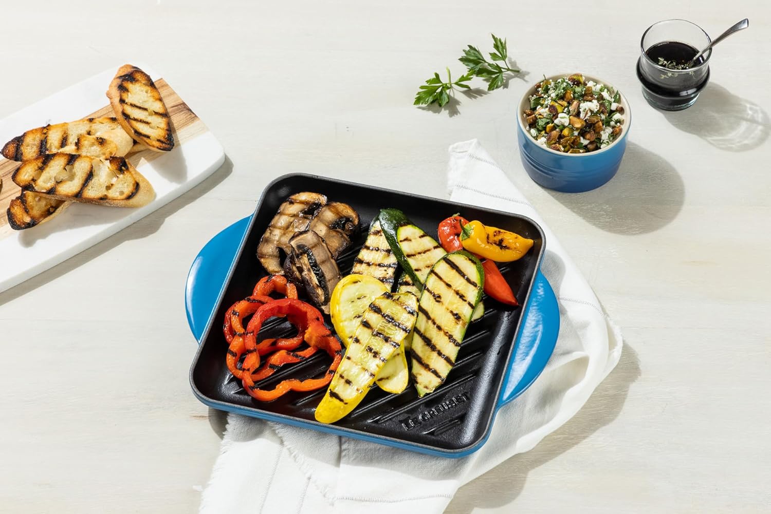 Le Creuset Enamaled Cast Iron Square Grill, 9.5", Caribbean image 6