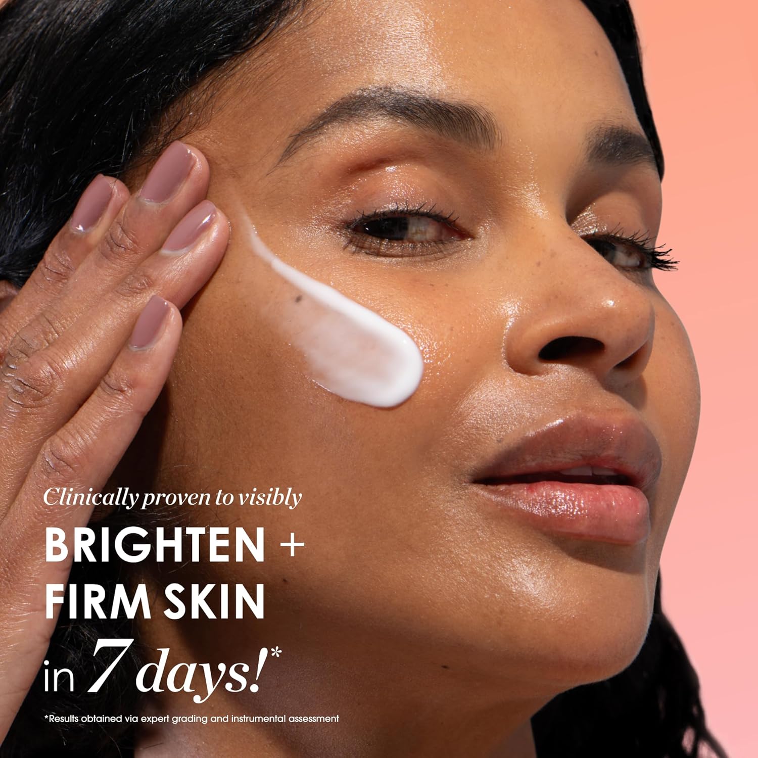 Sunday Riley C.E.O. 15% Vitamin C Brightening Serum image 4