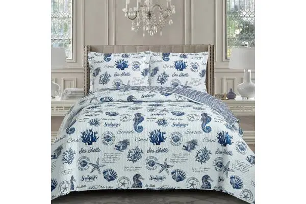 Seaside Sea Shells Quilt - Bedspread Set image