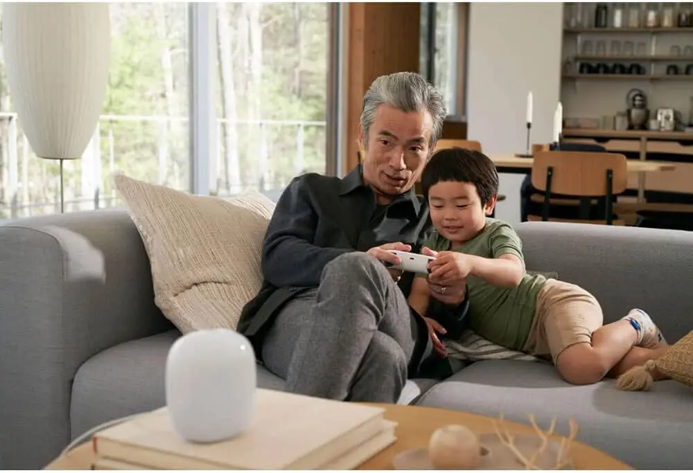 Google Nest WiFi Pro - Wi-Fi 6E - Reliable Home Wi-Fi System with Fast Speed and Whole Home Coverage - Mesh Router - Snow image 5