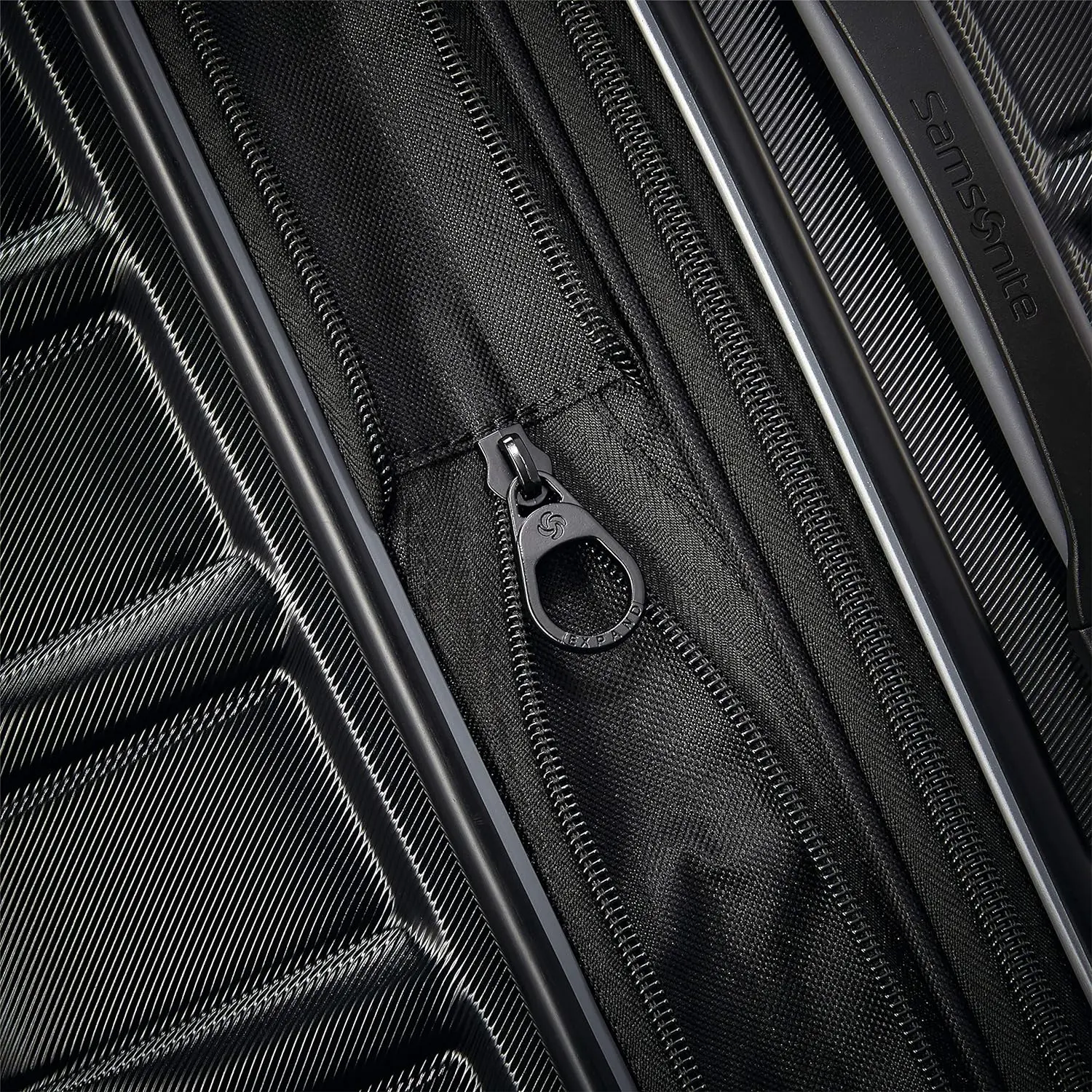 Samsonite Omni 2-2 Piece 19/28 Hardside Luggage with 360° Spinner Wheels - Scratch Resistant Hardshell - TSA, Airline-Approved - Expandable Polycarbonate Lightweight - Midnight Black image 5